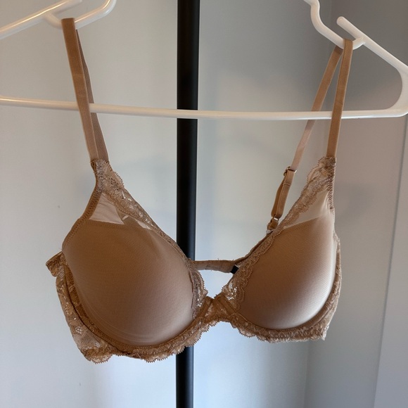 NEW with Tags Natori Lace Trimmed Bra in Nude - Picture 5 of 10